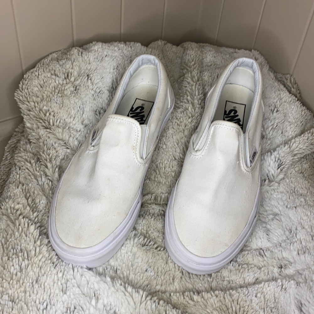 Women’s White Slip on Vans